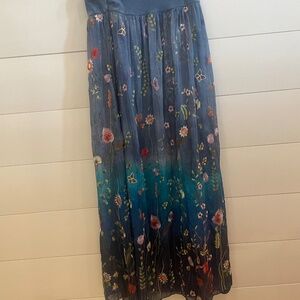 Cyndi Buck Design  Ombre Floral Embroidered Maxi Skirt SIze Small